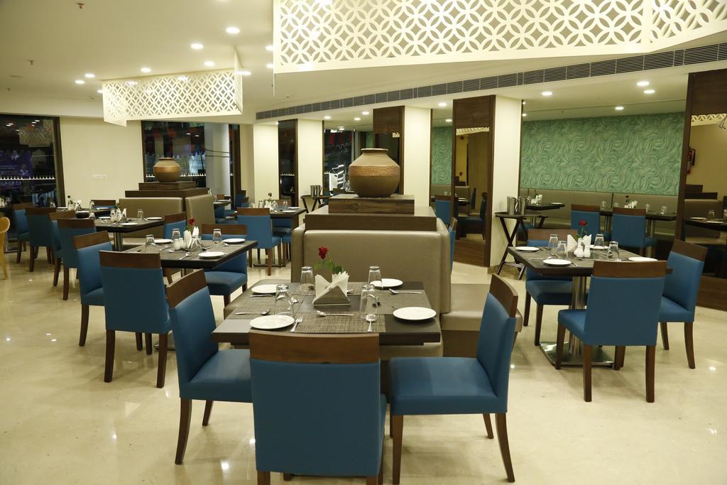 Hotel Ganpat Grand Palani Exterior foto